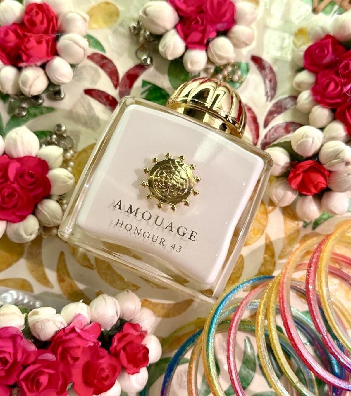 Perfume Fragrance Families - Amouage Honor 43 Kadın Parfümü 100ml
