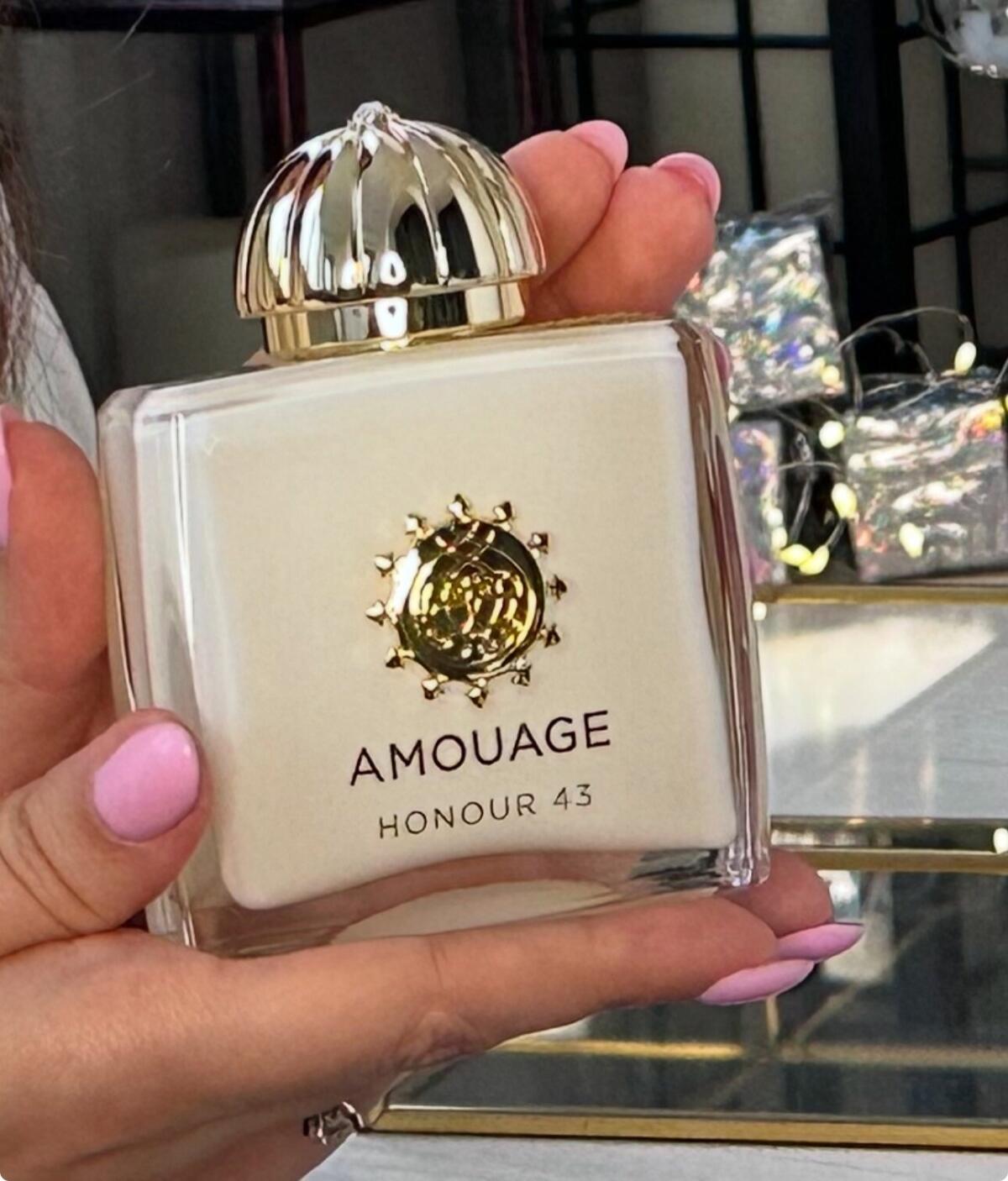 Amouage Honor 43 Kadın Parfümü - Perfume Fragrance Families incelemesi ve fiyatı